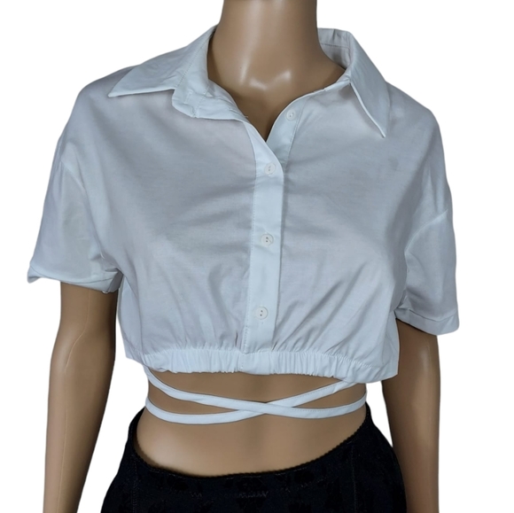 Tops - NWT crop top shirt white Short-Sleeve Tie-Strap Size M cotton